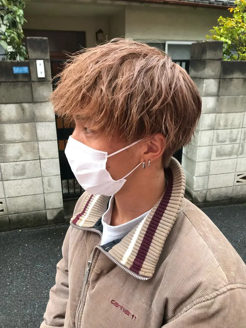 【✨明るくしたいメンズ✨】高明度カラー+似合わせカット+トリートメントの写真