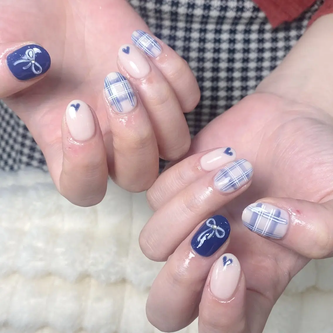 ネイル チークネイル フレンチネイル ジェルネイル ガラスフレンチ キラキラネイル ハンドネイル UM Nail Salonのネイルデザイン
