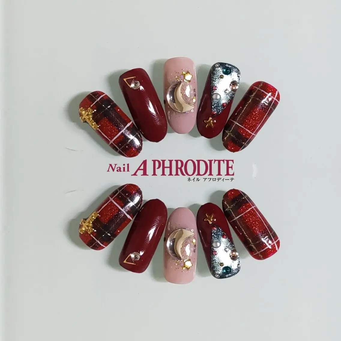 ネイル ジェルネイル ニュアンスネイル スカルプネイル ソフトジェル ネイルチップ Nail Aphroditeのネイルデザイン