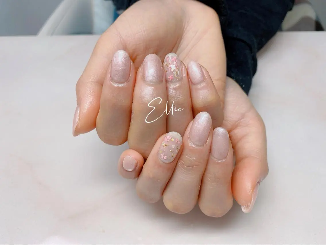 ネイル ハンドネイル ハンドケア 閨匠ビューティサロン 新橋店♡Ellieのネイルデザイン