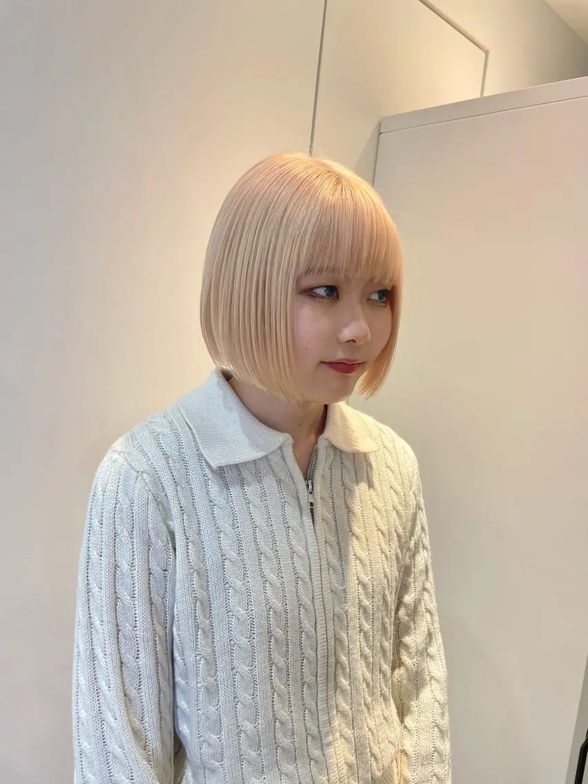 ミディアム 切りっぱなしボブ ボブ 前田 菜奈子のヘアスタイル