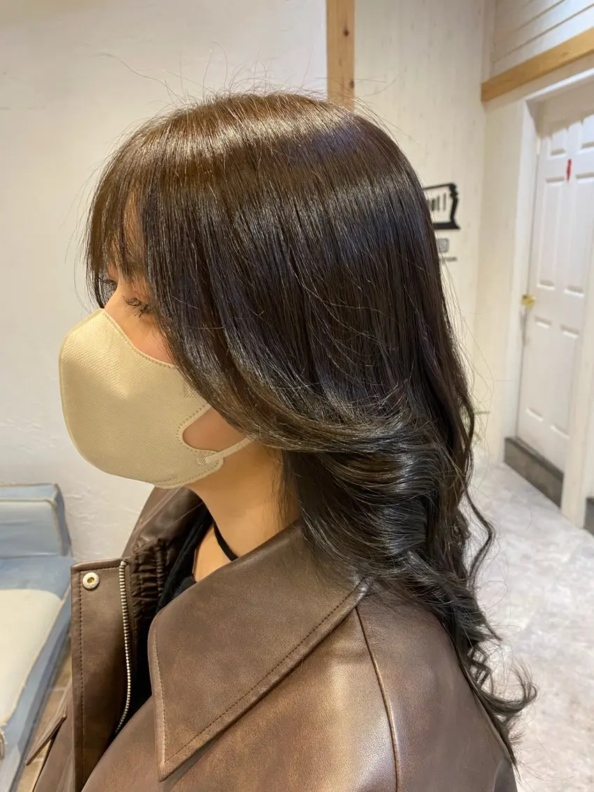 カラー 徳山 蒼史のヘアスタイル