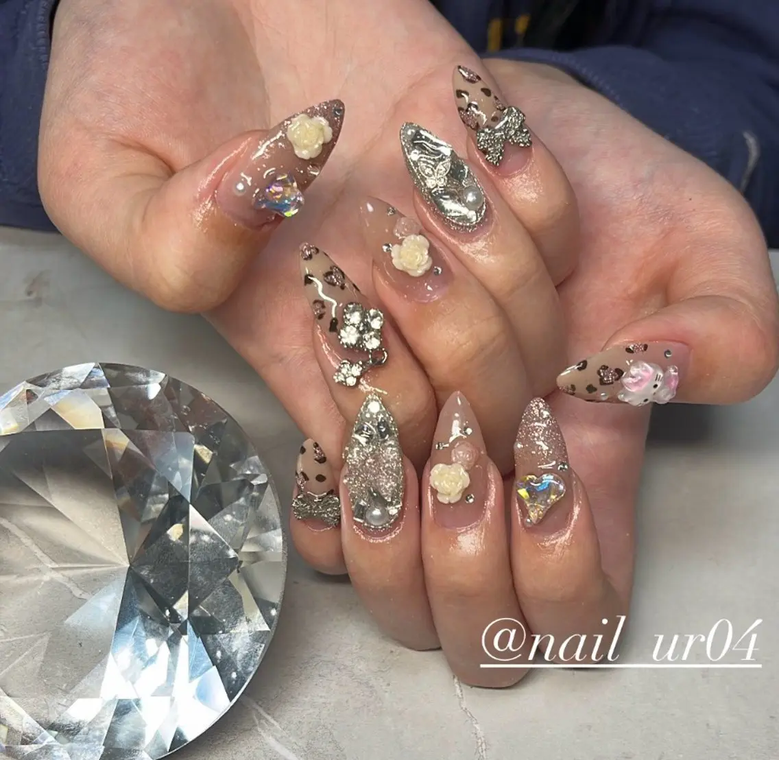 ネイル ハンドネイル Uru.Nail / CREAのネイルデザイン