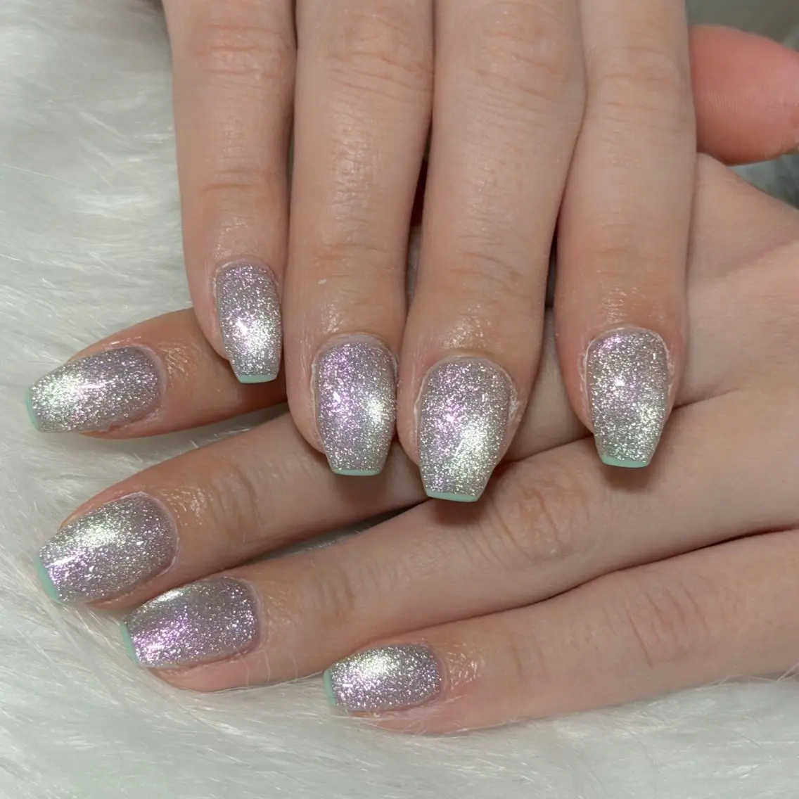 ネイル ハンドネイル フットネイル LAVISH nanamiのネイルデザイン