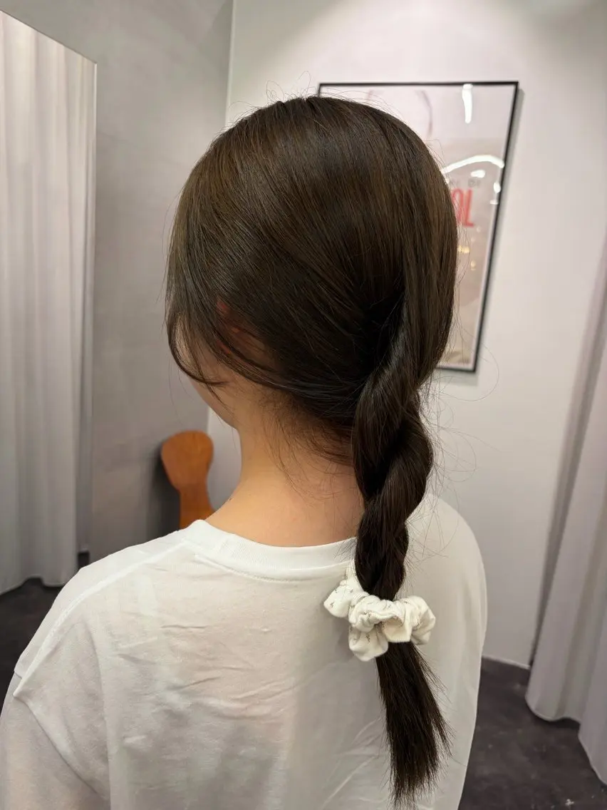 ロング NEELU otoのヘアスタイル