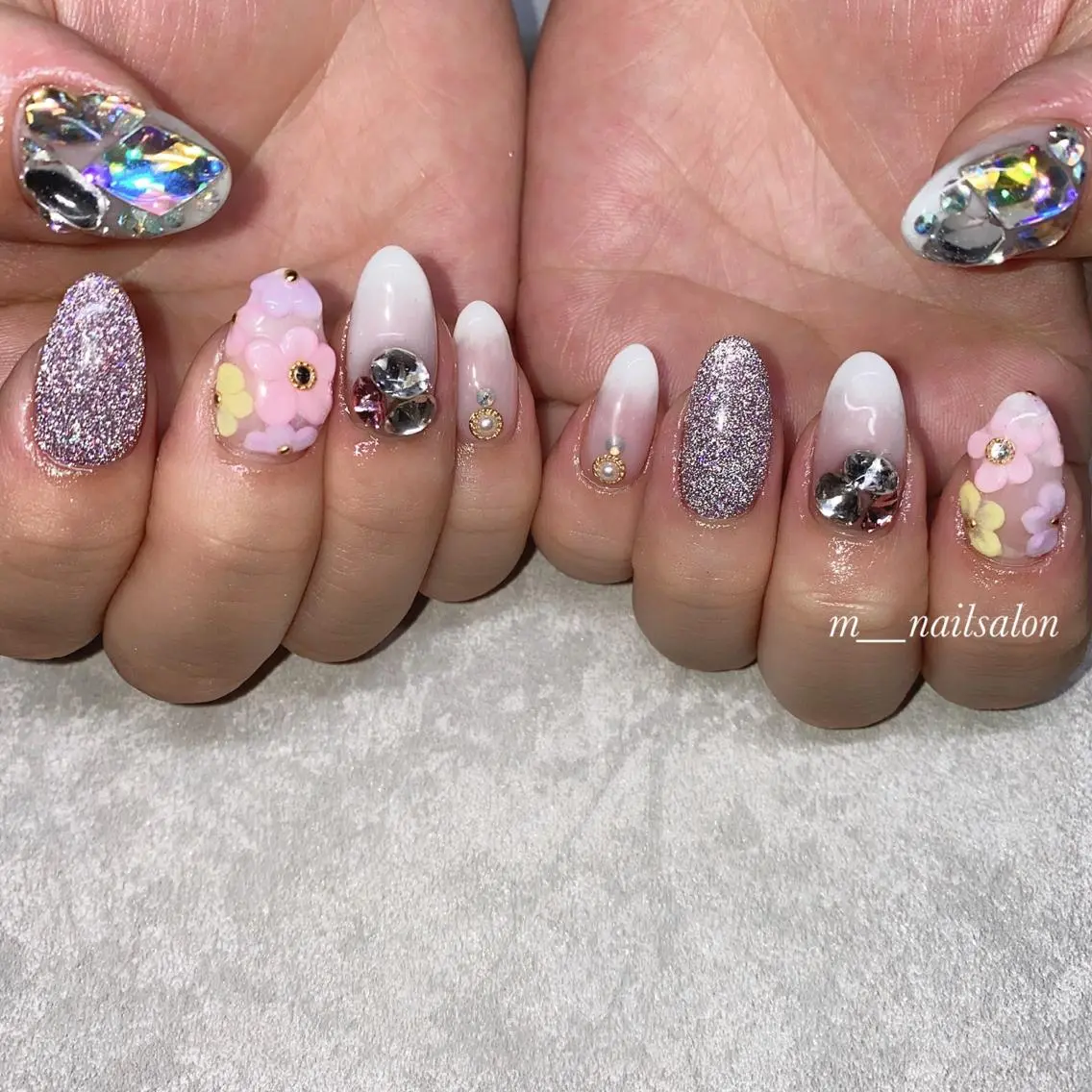 ネイル ハンドネイル merci nailのネイルデザイン