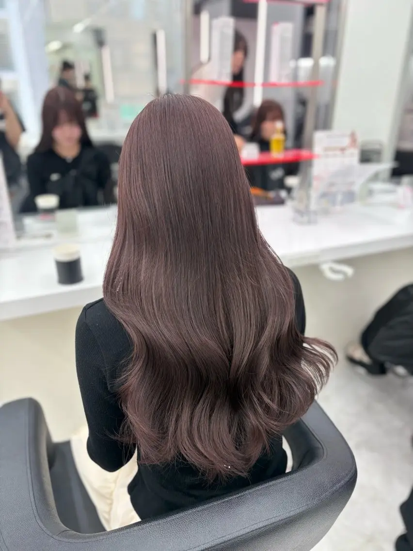 ロング カラー ベージュ×レイヤー 🎼横浜/miu🤎のヘアスタイル