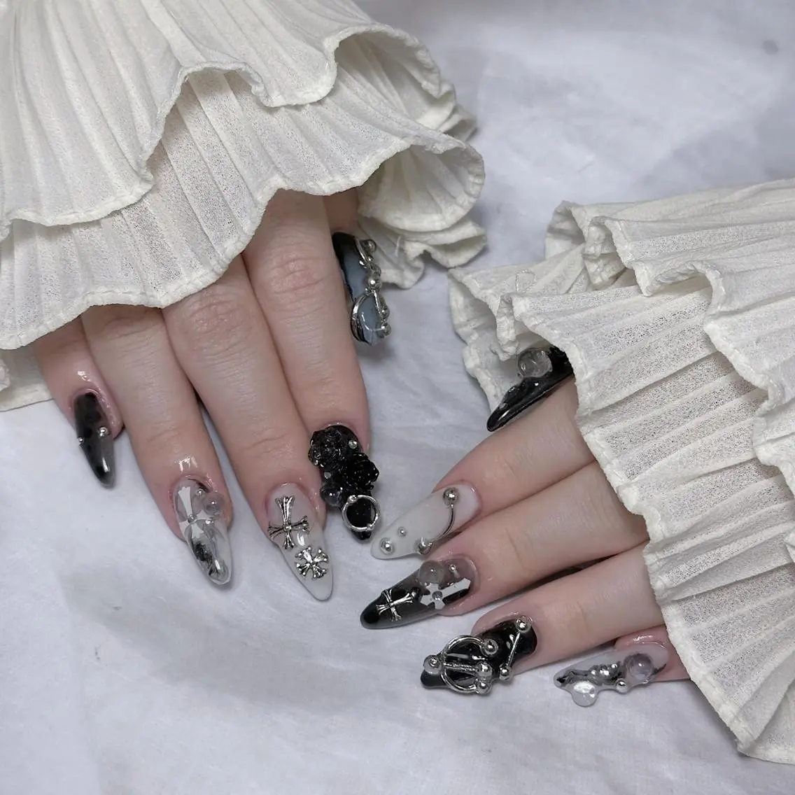 ネイル ハンドネイル 🩵Yun nail Salon 🩵のネイルデザイン