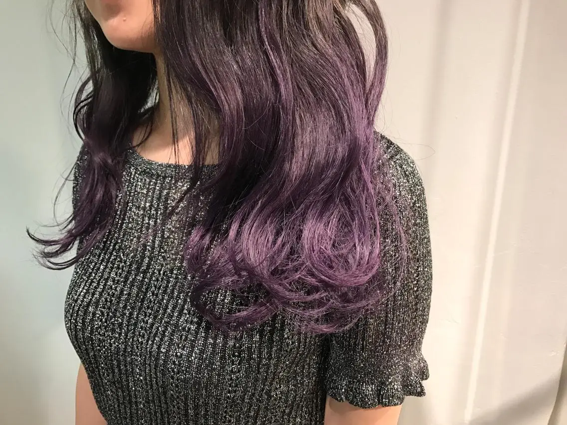 ロング カラー パーマ ヘアアレンジ グラデーションカラー パープルカラー 透明感カラー/ レイヤー　YUKAのヘアスタイル