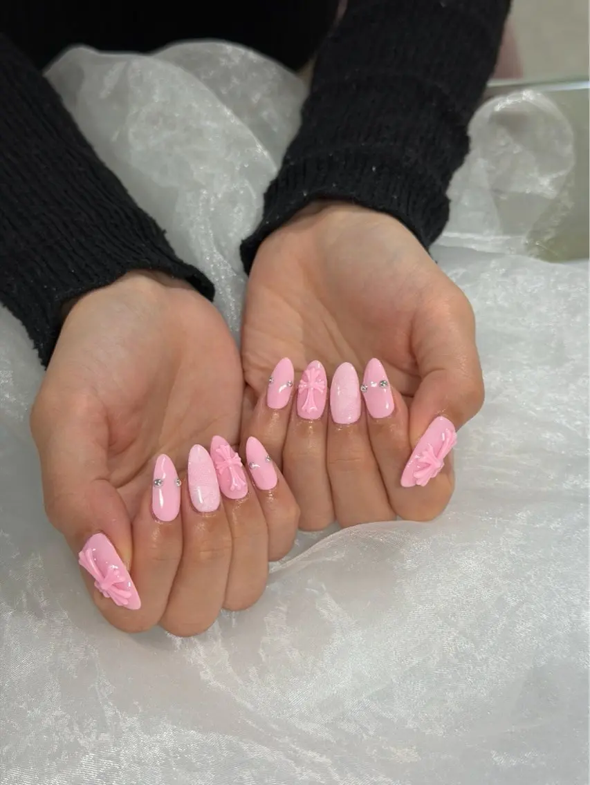 ネイル ハンドネイル ハンドケア amiLe 🎀yuunaのネイルデザイン