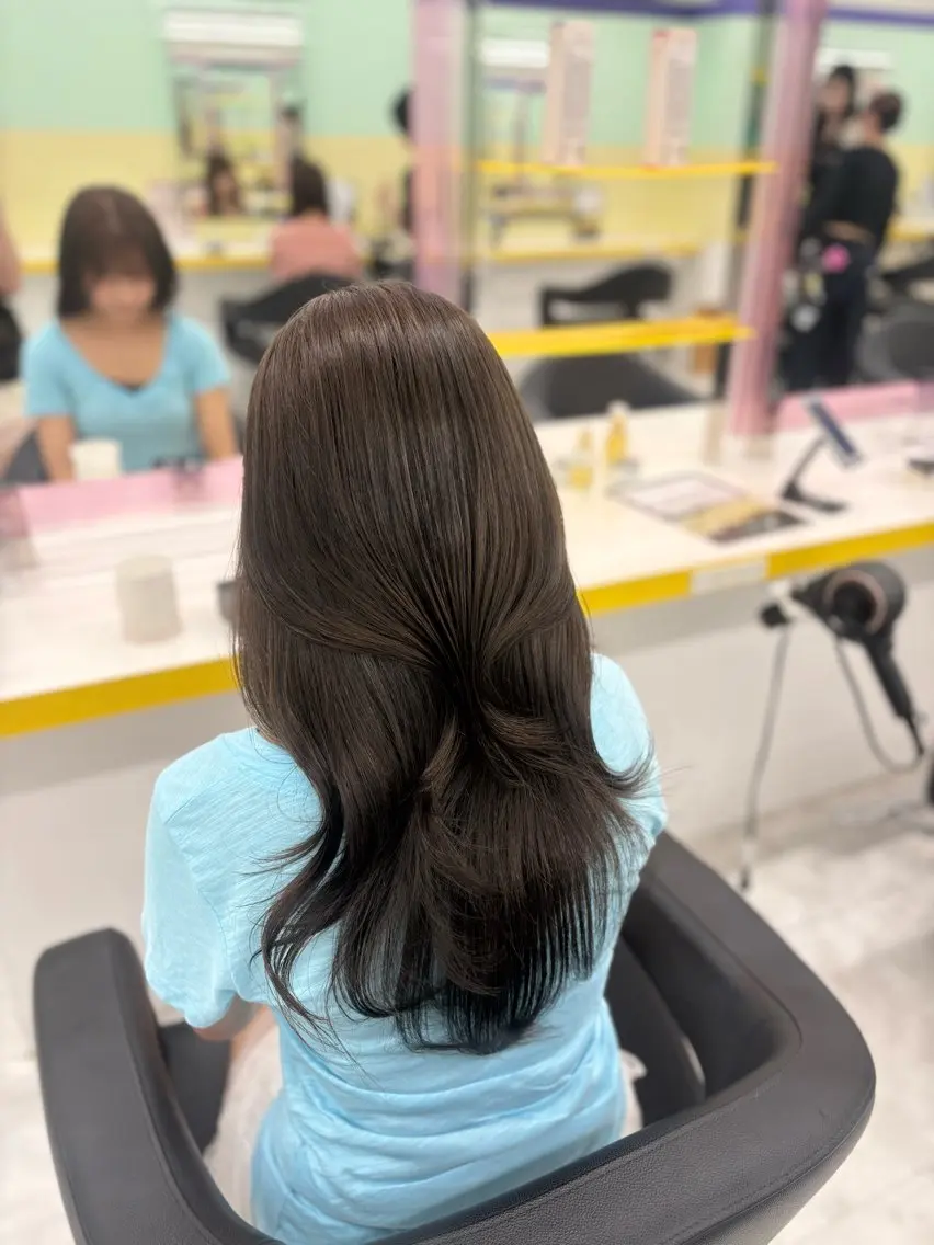 ロング カラー ヘアカラー トリートメント ベージュ×レイヤー 🤎横浜/miu🤎のヘアスタイル
