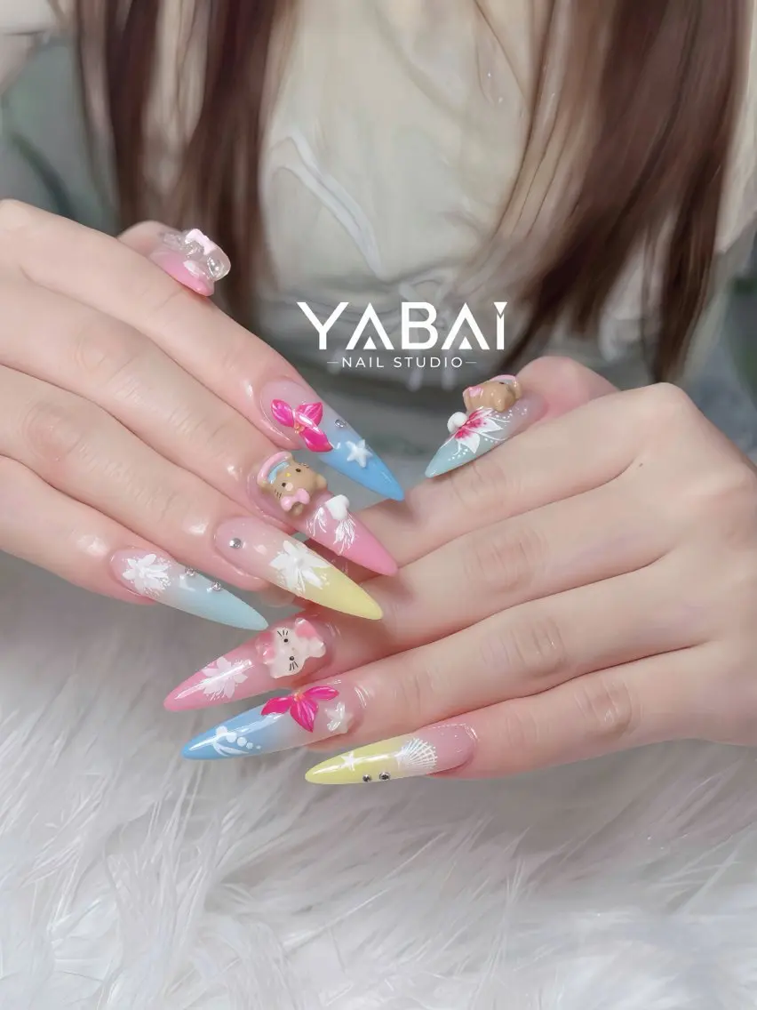 ネイル アートネイル 長さ出し フラワーネイル 韓国ネイル ロングネイル ハンドネイル YABAI NailStudioのネイルデザイン