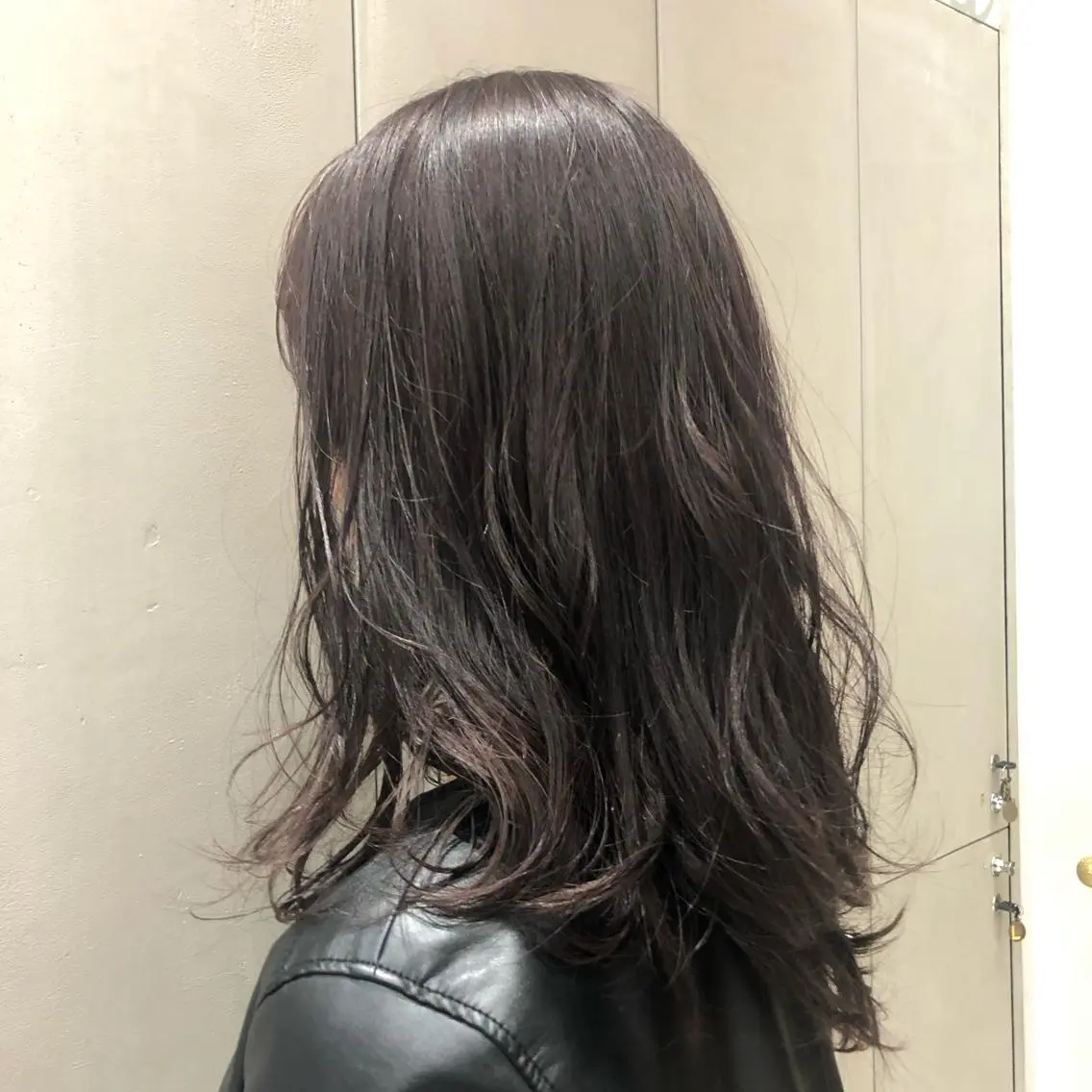カラー ブラウンカラー ダークブラウン 古屋 花織のヘアスタイル