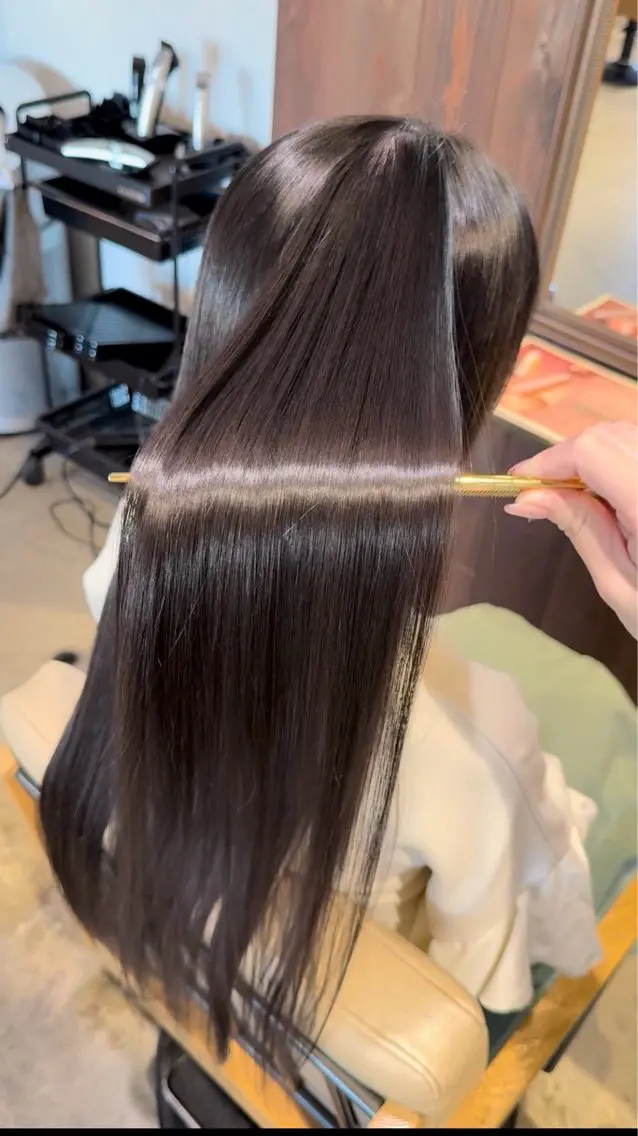 ロング カラー カット 縮毛矯正 えびけん/色落ちまで 美髪のヘアスタイル