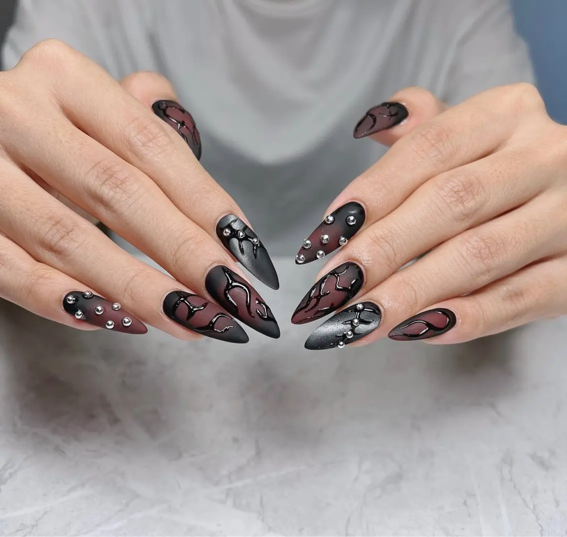 ネイル オーロラネイル ボルドー ブラウン 氷ネイル・うるうるネイル キラキラネイル ハンドネイル Sora  Nail 長さ出し専門店のネイルデザイン