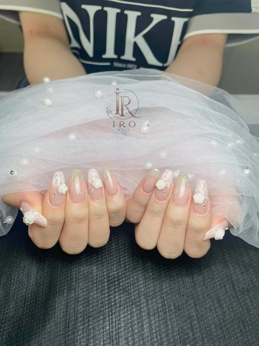 ネイル ハンドネイル IRO Nail Studioのネイルデザイン