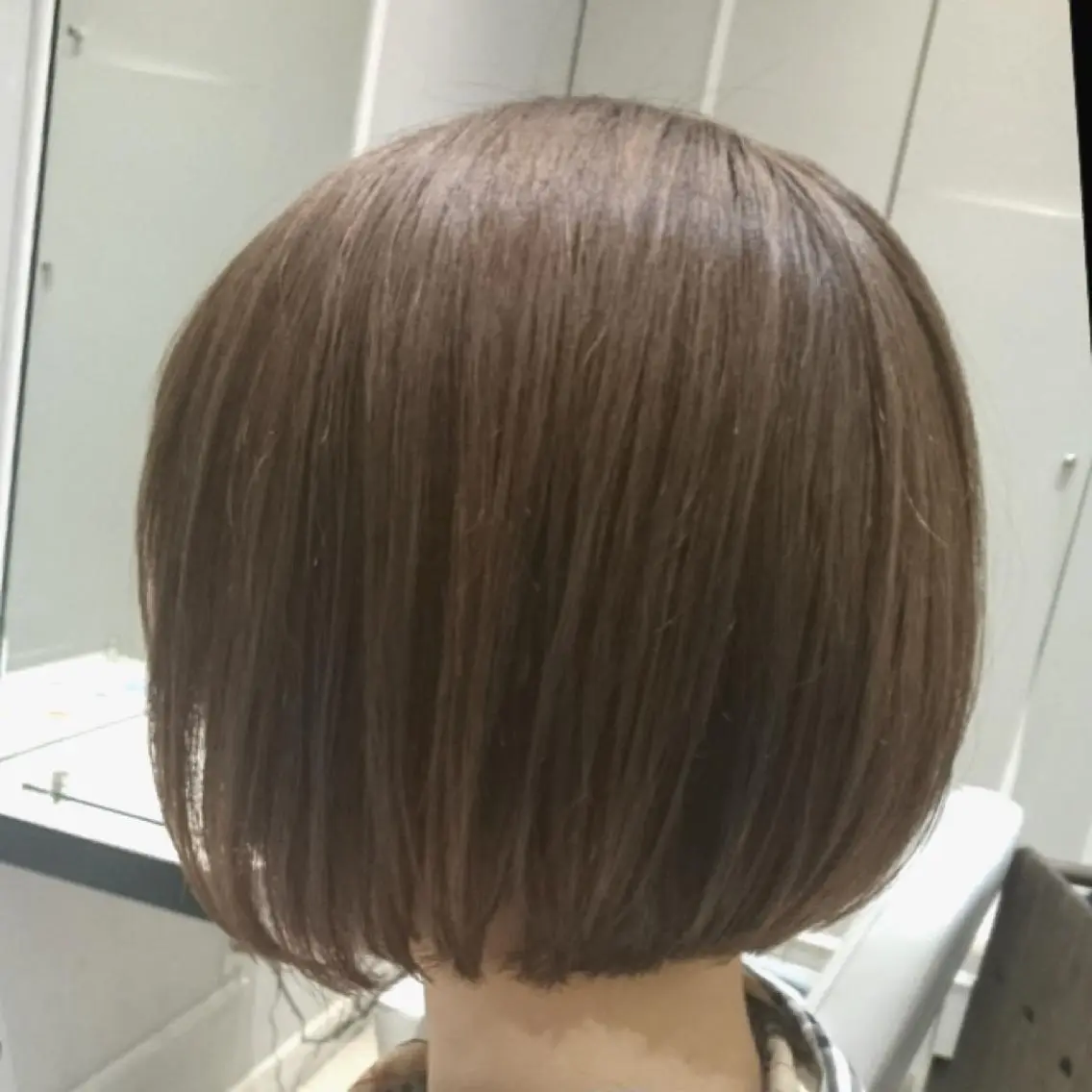 ミディアム アッシュ パープルカラー ボブ 似合わせ艶髪カラー ❤️ハダユミのヘアスタイル