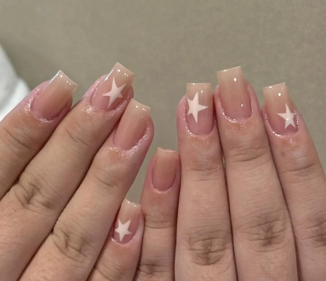 ネイル ハンドネイル Pure&Rich Nailのネイルデザイン