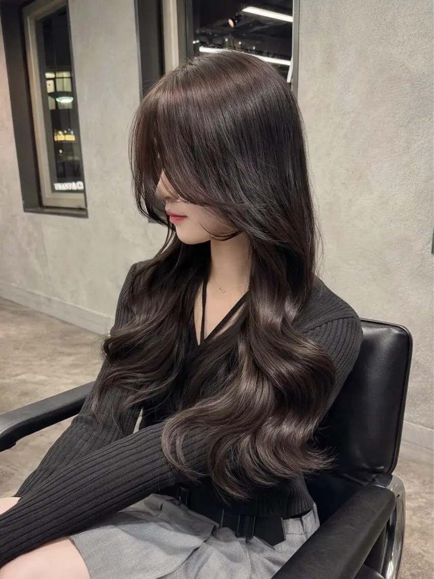 ロング 鈴木 悠大のヘアスタイル
