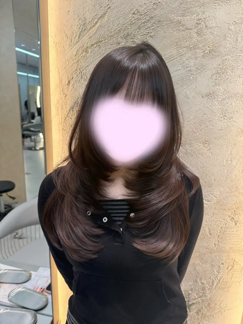 ロング レイヤーカット ヘアカラー 優那 / hearts.のヘアスタイル