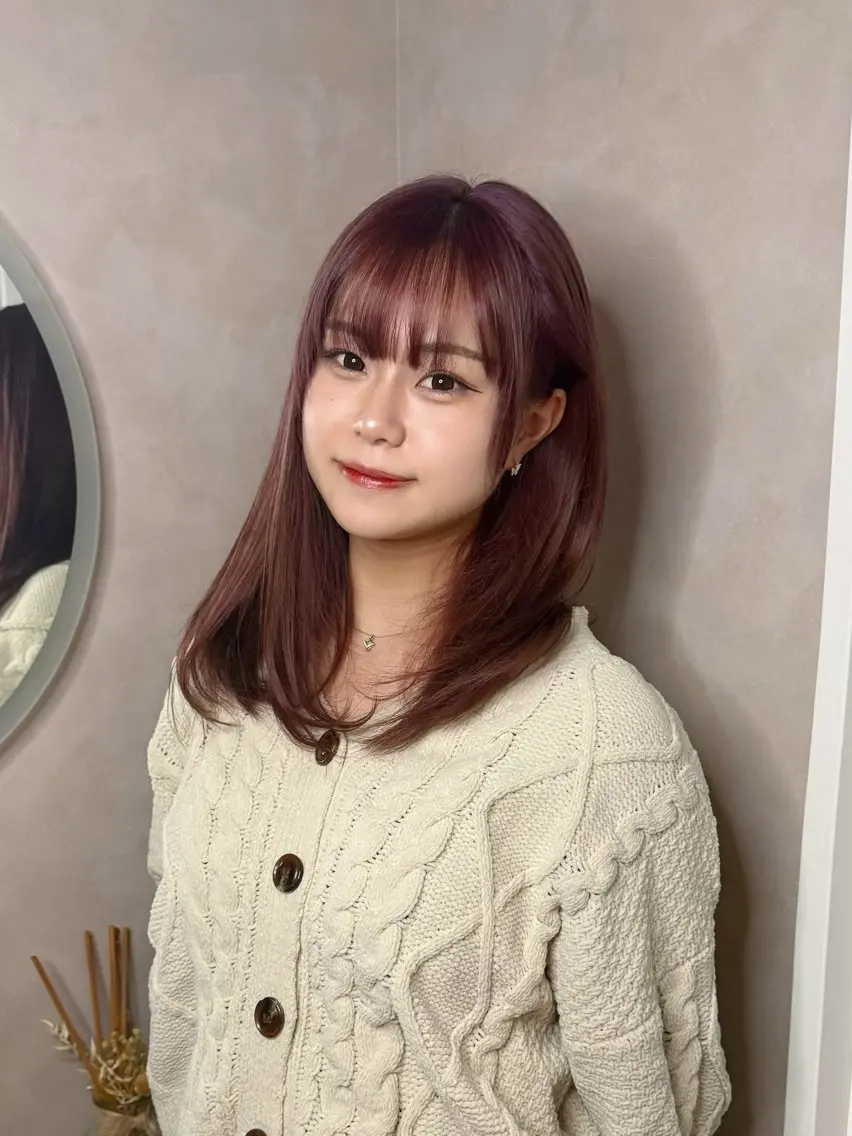 セミロング カラー ブラウンカラー ラベンダーカラー ラベンダーブラウン ピンクカラー ピンクラベンダー ヘアカラー Hinako🦋 ブリーチカラーのヘアスタイル