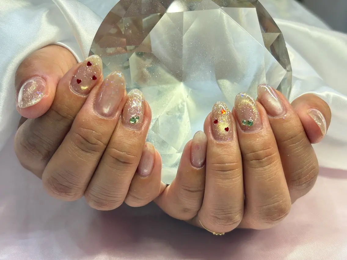 ネイル ハンドネイル SINCERELY シンシアリー🌈のネイルデザイン
