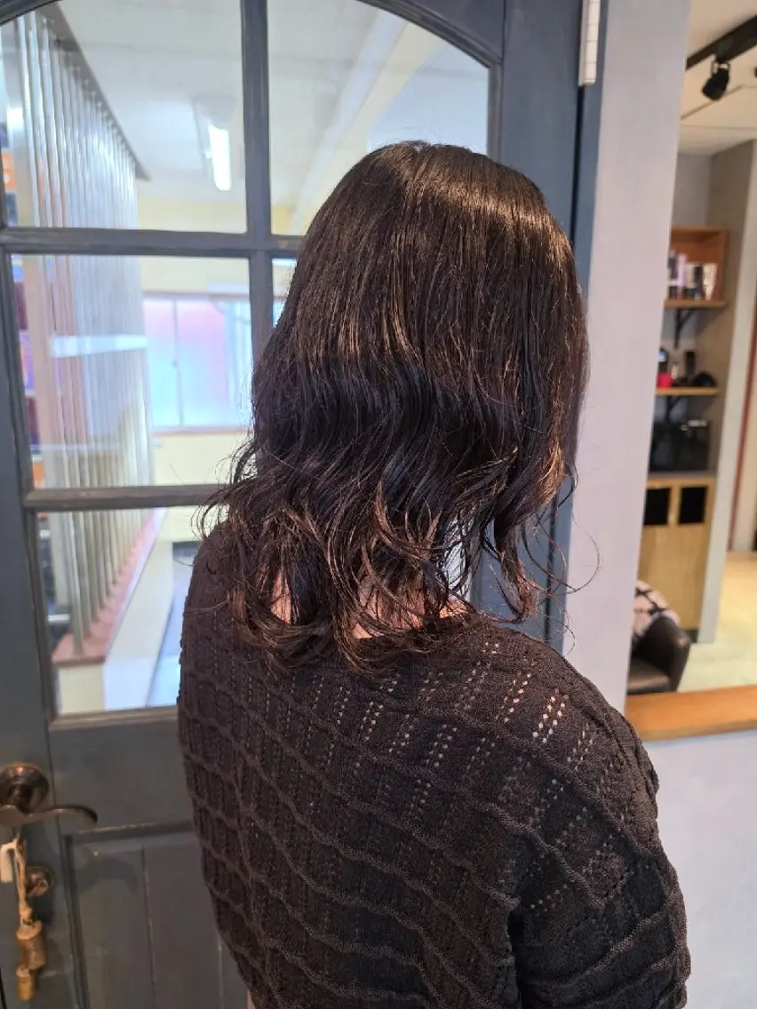 ミディアム パーマ ミディアムパーマ 🫧似合わせパーマ 丨chika 🫧のヘアスタイル