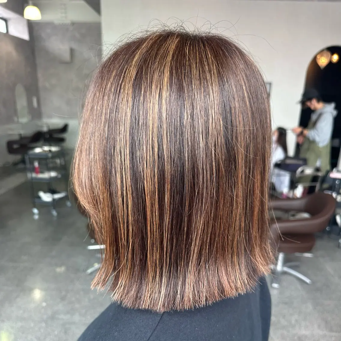 ミディアム カット 町田 里奈のヘアスタイル