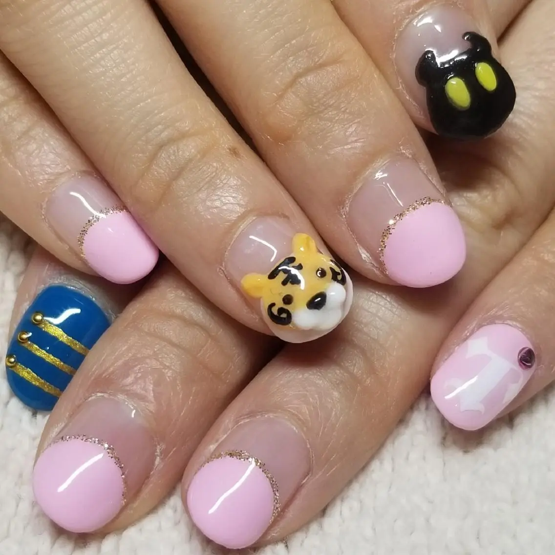 ネイル フレンチネイル パステルネイル ピンク ハンドネイル よしだ ひろきのネイルデザイン