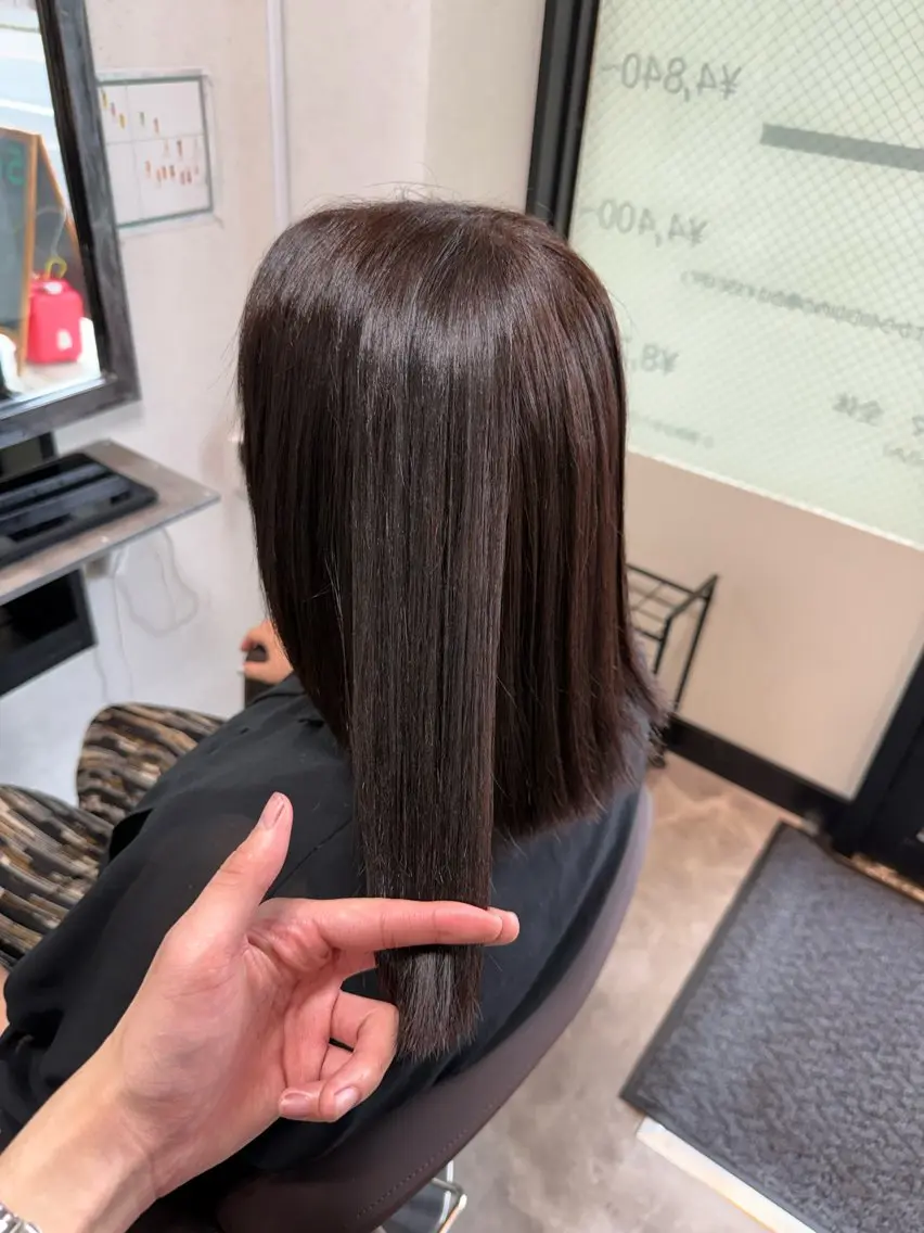 セミロング カラー 関谷 大翼のヘアスタイル