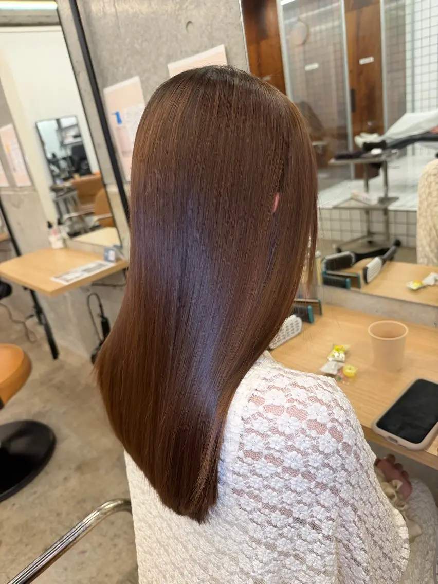 セミロング 髪質改善 レイヤーカット 縮毛矯正 カット 縮毛矯正 トリートメント 縮毛矯正×髪質改善× 艶髪カラー 吉原和磨のヘアスタイル