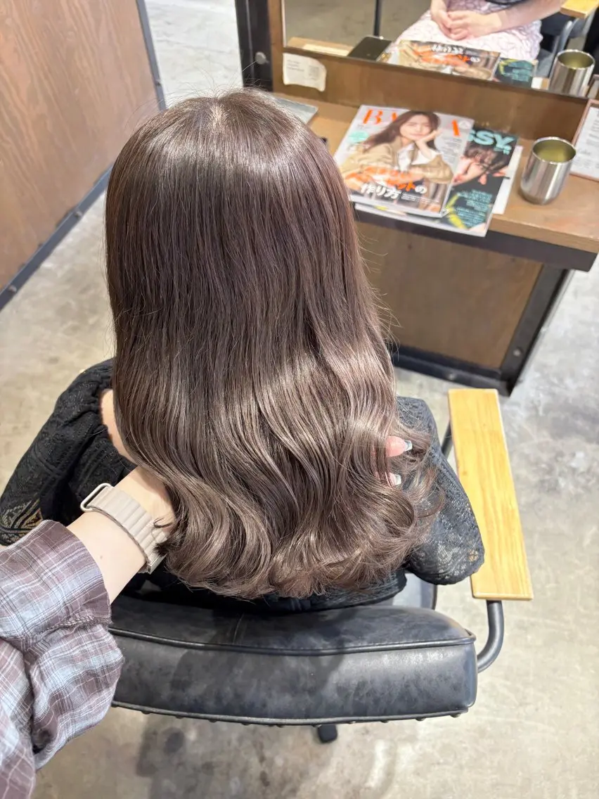 ミディアム カット ヘアカラー トリートメント pins 🦋sakiのヘアスタイル