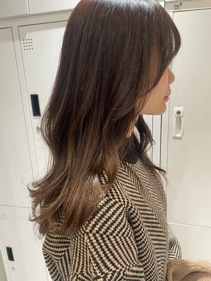ミディアム カラー 【ヘアケア特化型】 ネウィ京橋 juriのヘアスタイル
