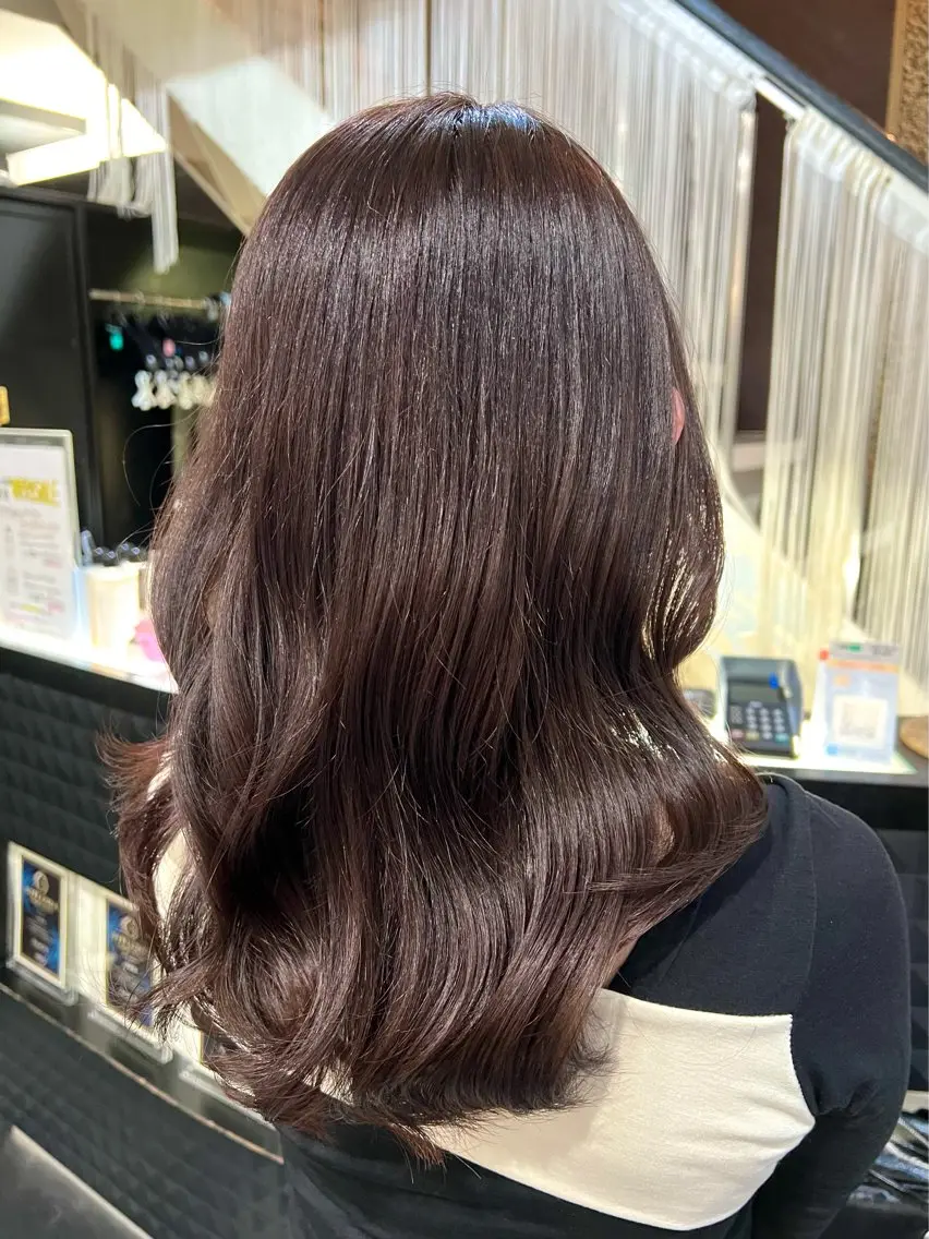 セミロング カラー ブリーチ ブラウンカラー ココアブラウン 韓国風カラー ラベンダーカラー カット ヘアカラー トリートメント 艶髪 ♡Tomiyaのヘアスタイル