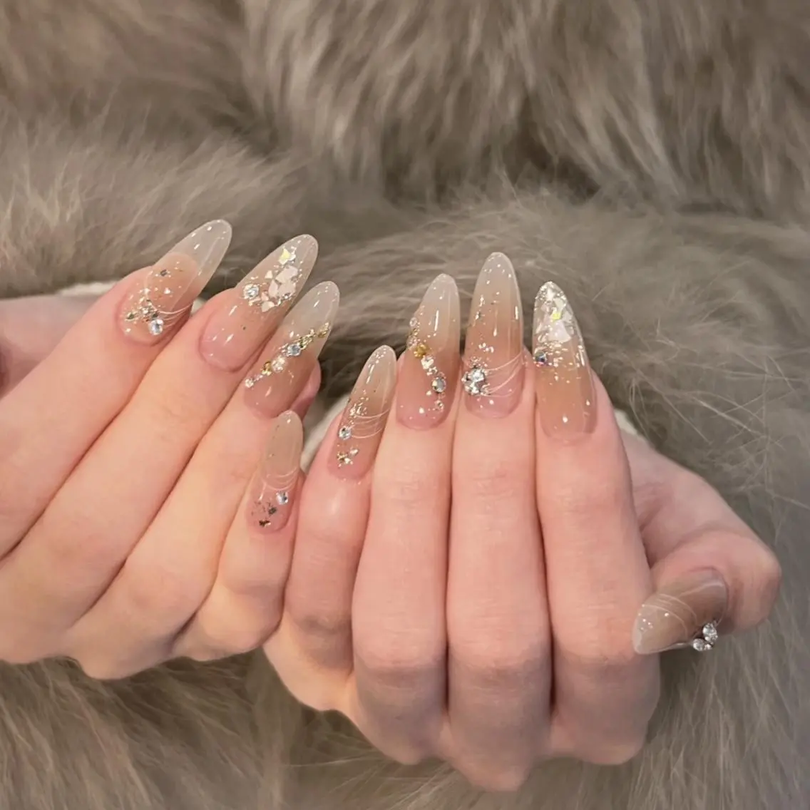 ネイル Queens ひなのネイルデザイン