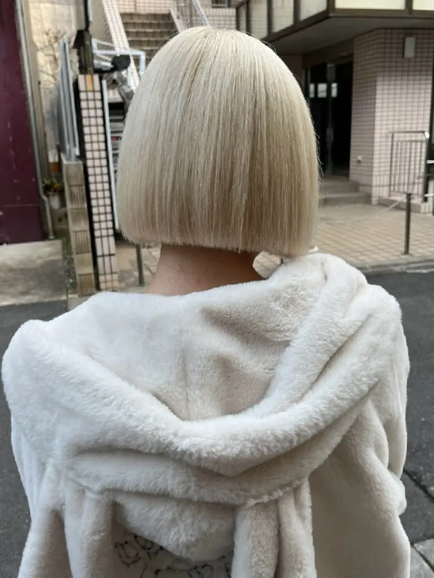 ショート カラー ヘアアレンジ ヘアカラー トリートメント ヘアセット ブリーチ矯正髪質改善 ✨オオエタクミのヘアスタイル