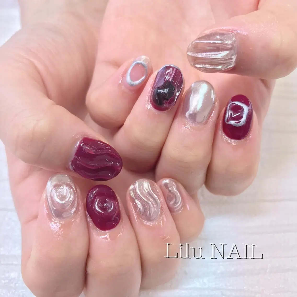 ネイル ミラーネイル ニュアンスネイル モチの良さ◉ フィルインネイル♡のネイルデザイン