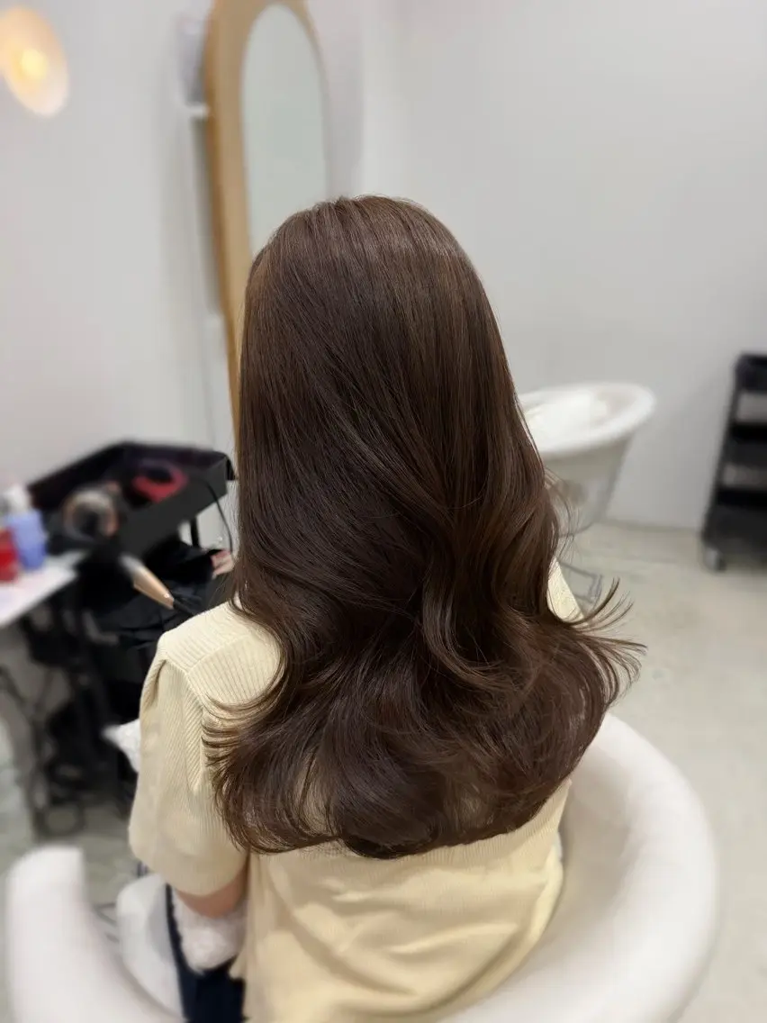 ロング カット トリートメント SONA/レイヤー/ 顔周り/ダブルカラーのヘアスタイル