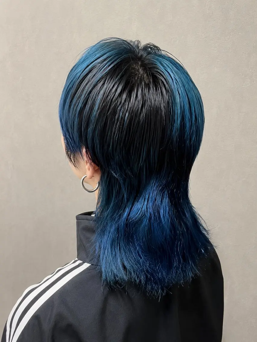 カラー メンズ メンズブリーチ 黒髪 ブリーチ ブルーカラー 透明感カラー ヘアカラー 髪質改善/ ハイトーン 中野亘稀のヘアスタイル