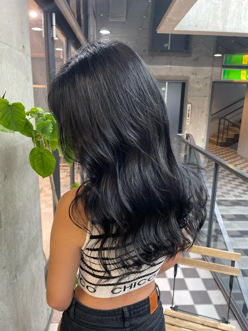 ロング カラー 🩵ツヤツヤ透明感 カラーMIYU🩵のヘアスタイル