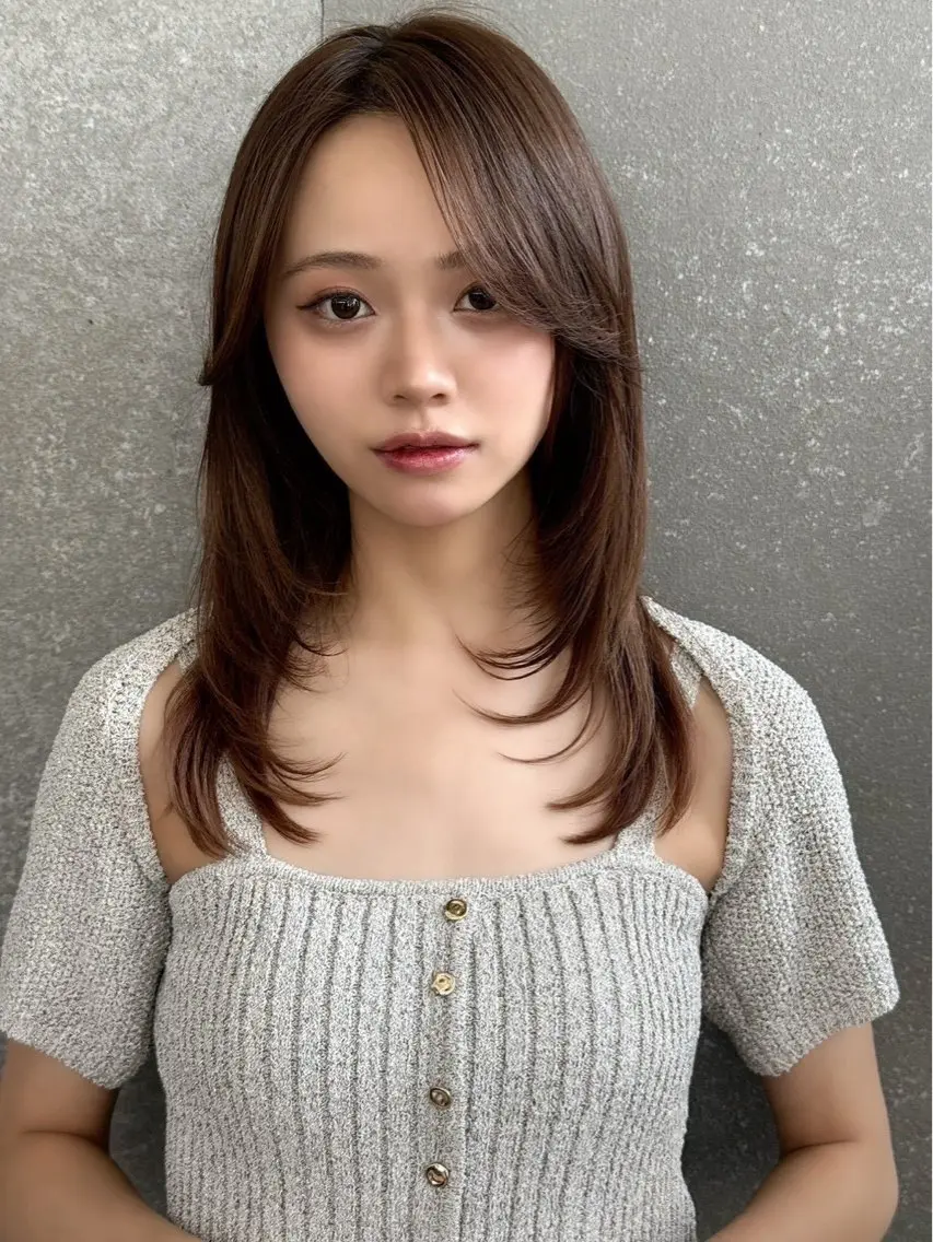 ミディアム カット ヘアカラー トリートメント ai / Lond idealのヘアスタイル