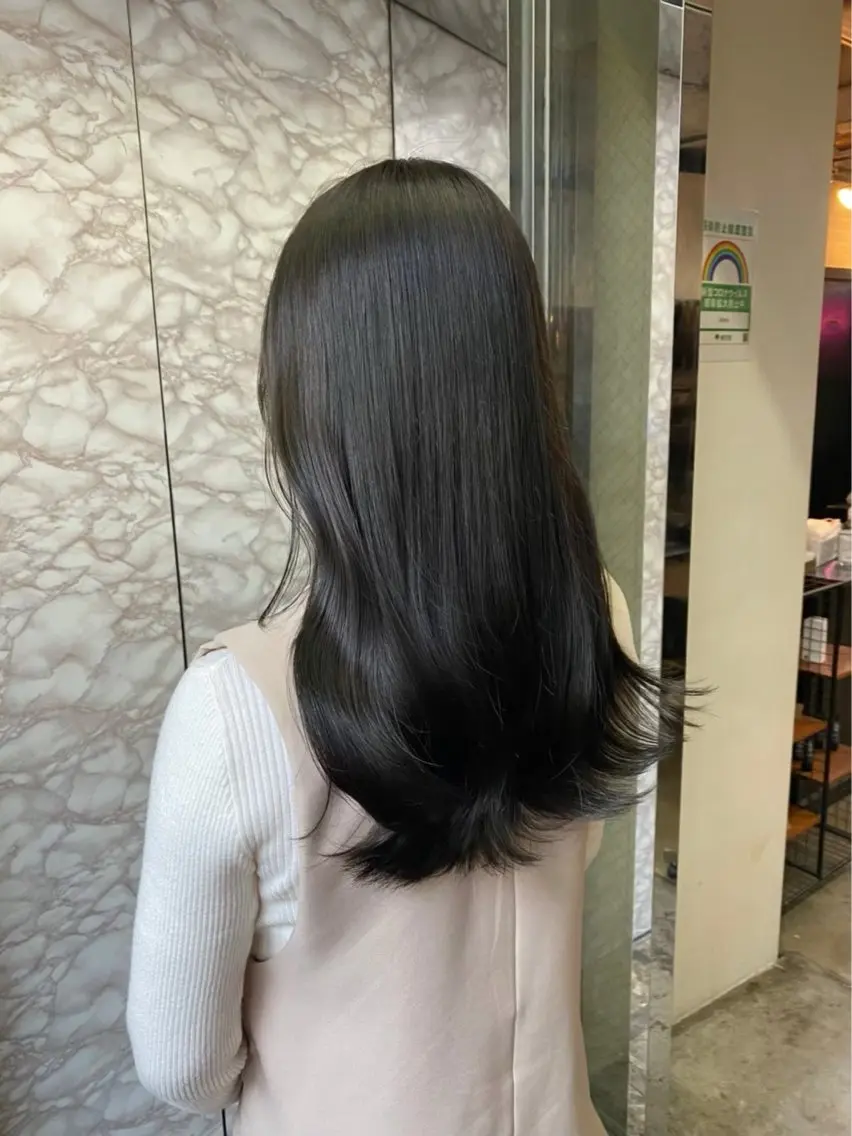 ロング カラー ベージュ透明感カラー 💟AYUMI💟のヘアスタイル
