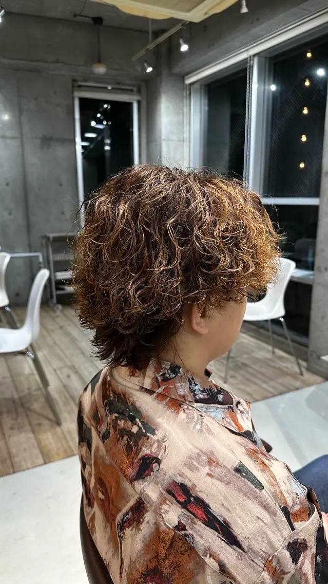 パーマ メンズ メンズパーマ カット パーマ fifth原宿 宮部蓮のヘアスタイル