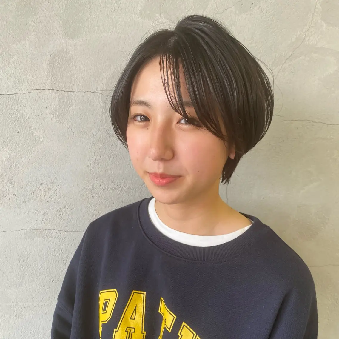 ショート 🪞垢抜けカット/ 艶カラー/小山京華のヘアスタイル