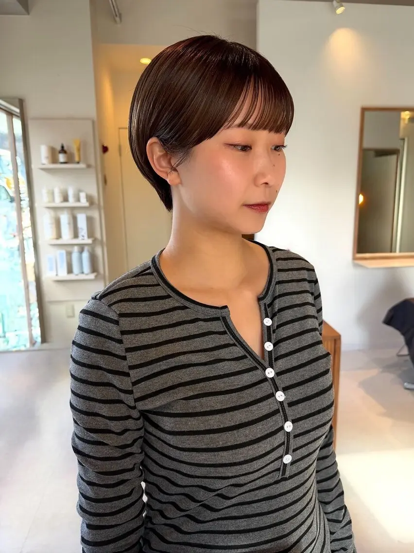ショート カラー パーマ🌀/縮毛🪡 透明感カラー🧊のヘアスタイル