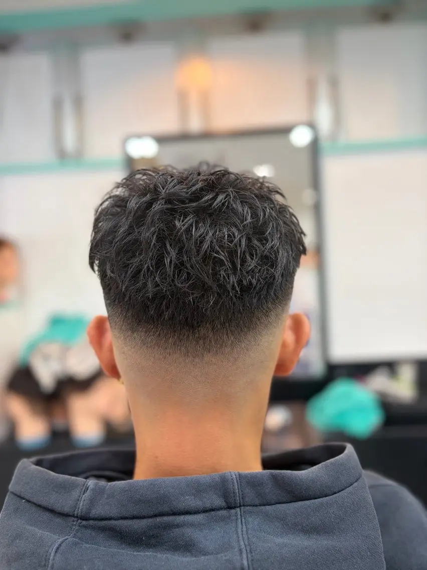 メンズ フェードカット スキンフェード 【メンズ特化】理容師 シュウトのヘアスタイル