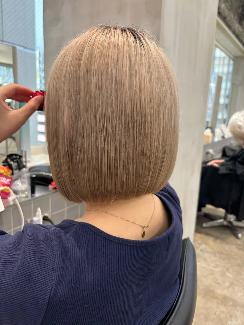 ショート るかブリーチ特化ピン クカラープルエクステのヘアスタイル