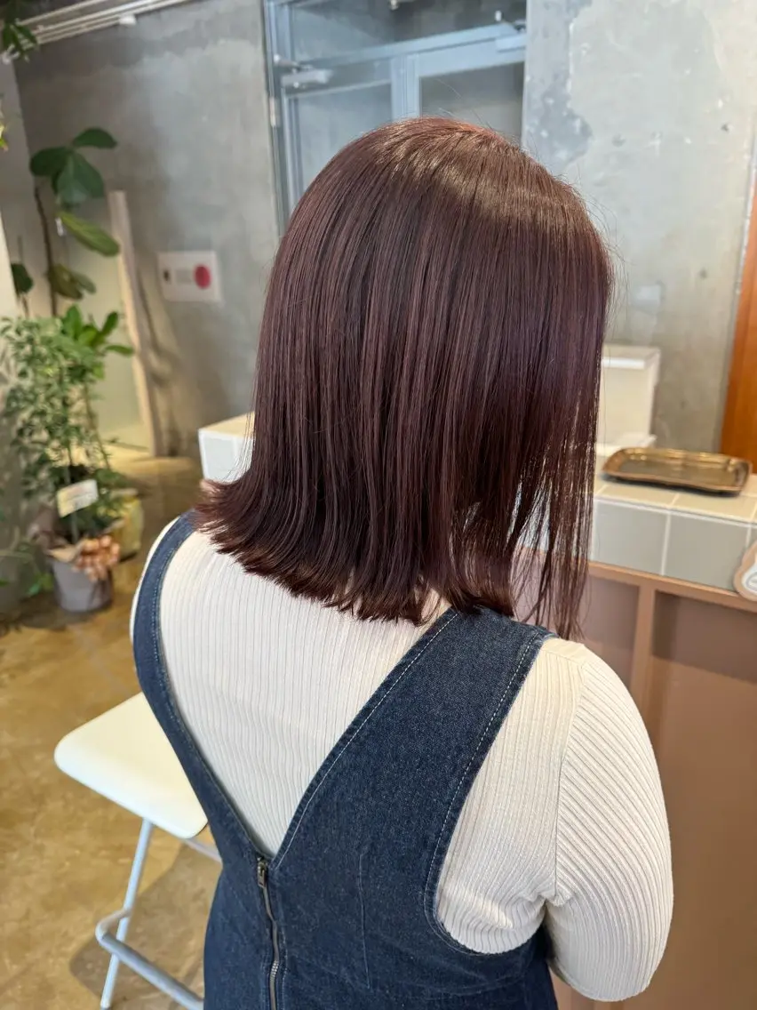 ミディアム カラー カット ヘアカラー 秋吉 結愛のヘアスタイル