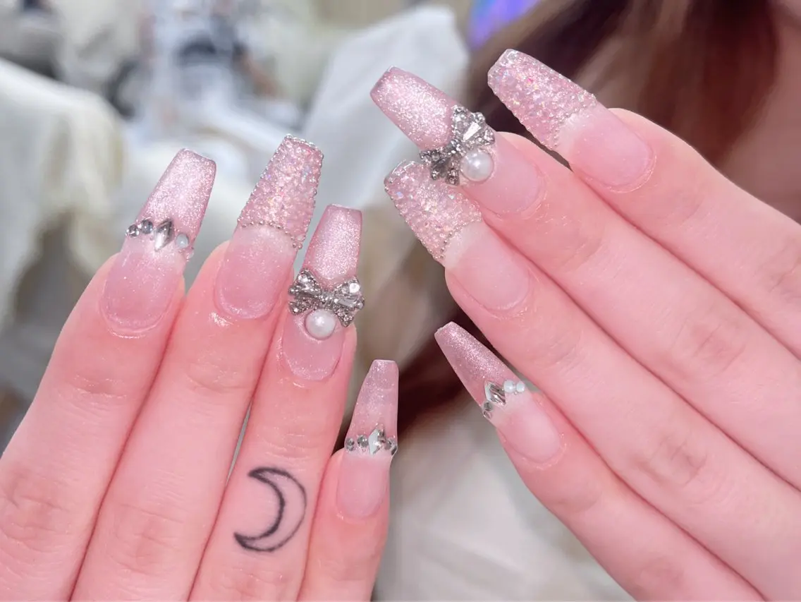 ネイル Glow Nail スカルプ専門店のネイルデザイン