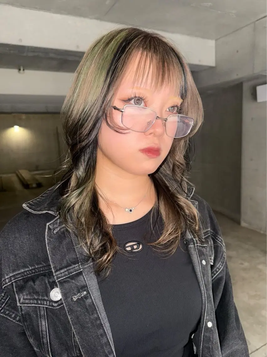 カラー 🌟デザインカラー 久保悠那のヘアスタイル